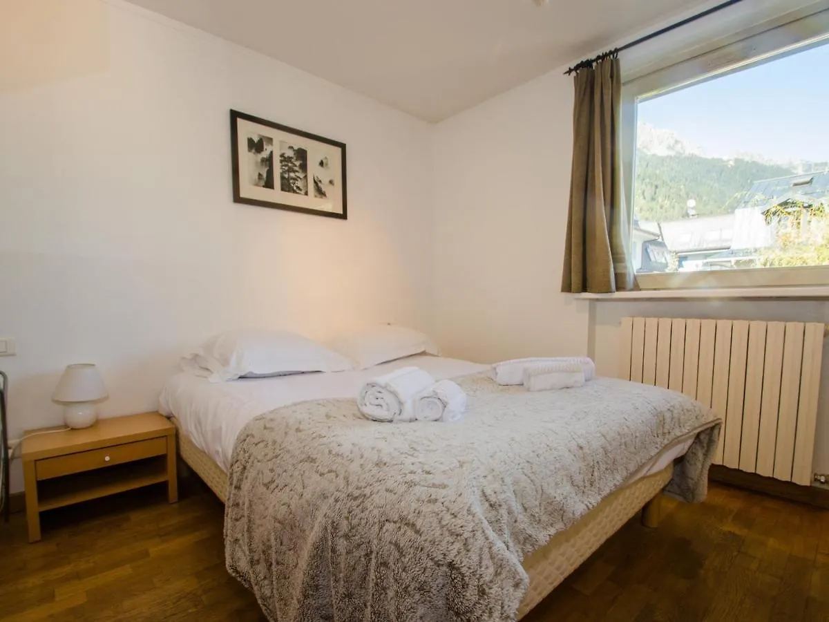 Appartement Calme Au Centre Avec Terrasse, Wifi, Parking - Fr-1-343-198 Chamonix Frankrike