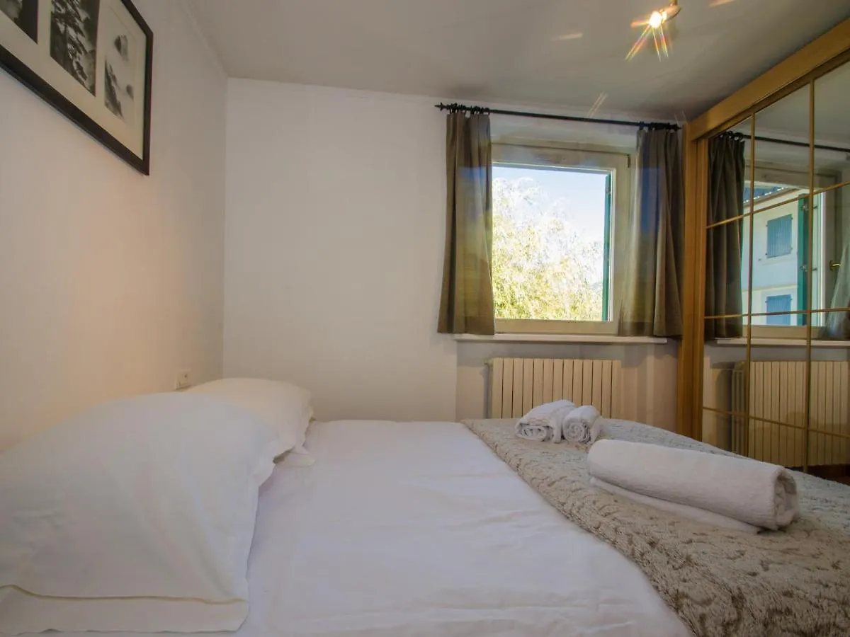 Appartement Calme Au Centre Avec Terrasse, Wifi, Parking - Fr-1-343-198 Chamonix 0*,  France